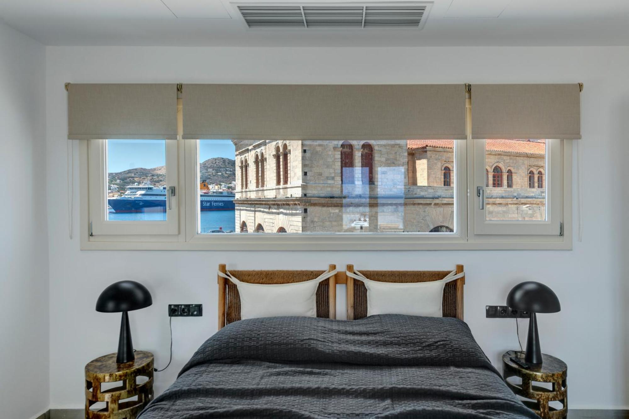 Nos Apartment Ermoupoli